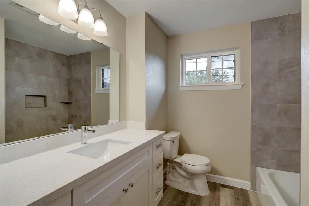 Bathroom, Interior, Wood Texture Flooring