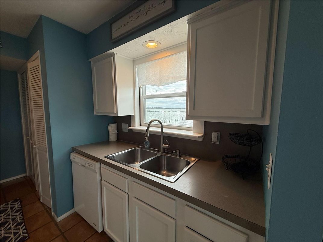 Interior, Kitchen, Washer