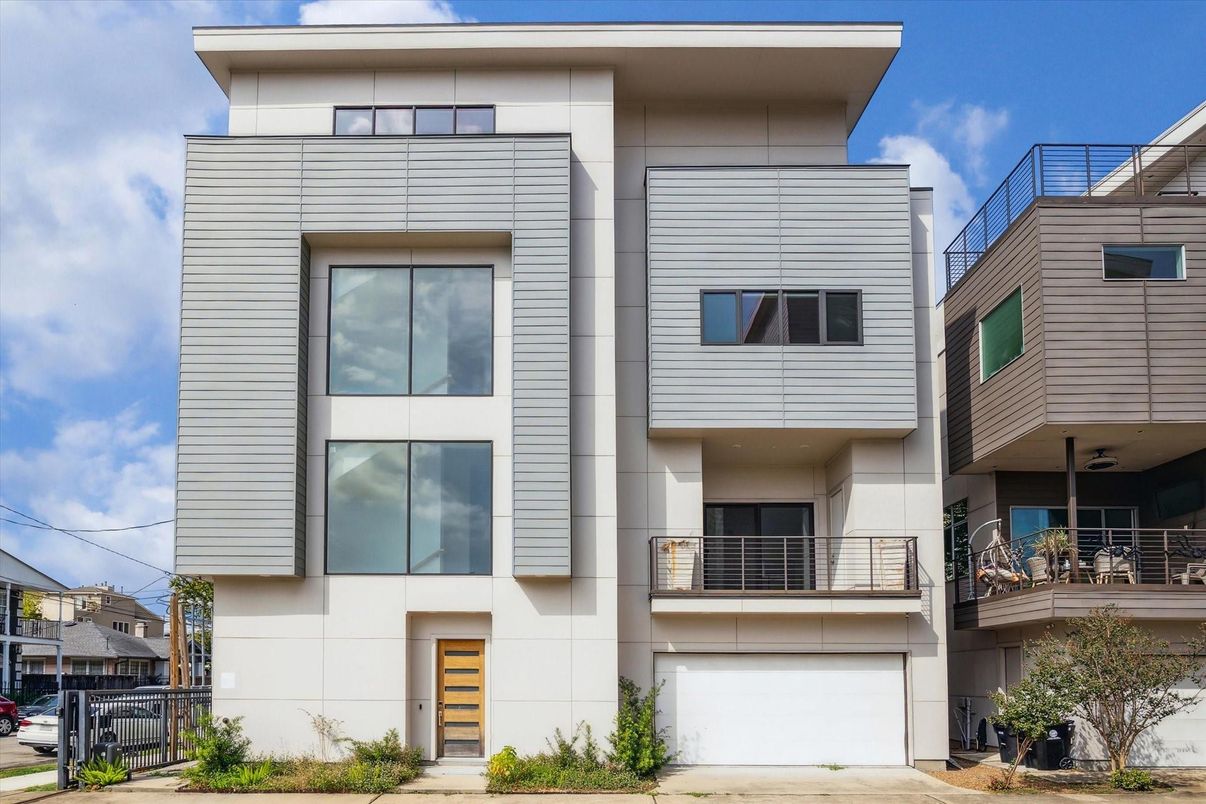 DE Listing image placeholder