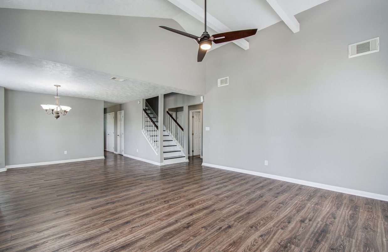 Chandelier, Empty room, Interior, Wood Texture Flooring