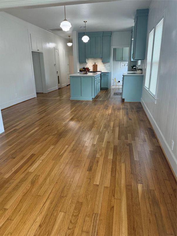 Interior, Kitchen, Pendant Lights, Wood Texture Flooring