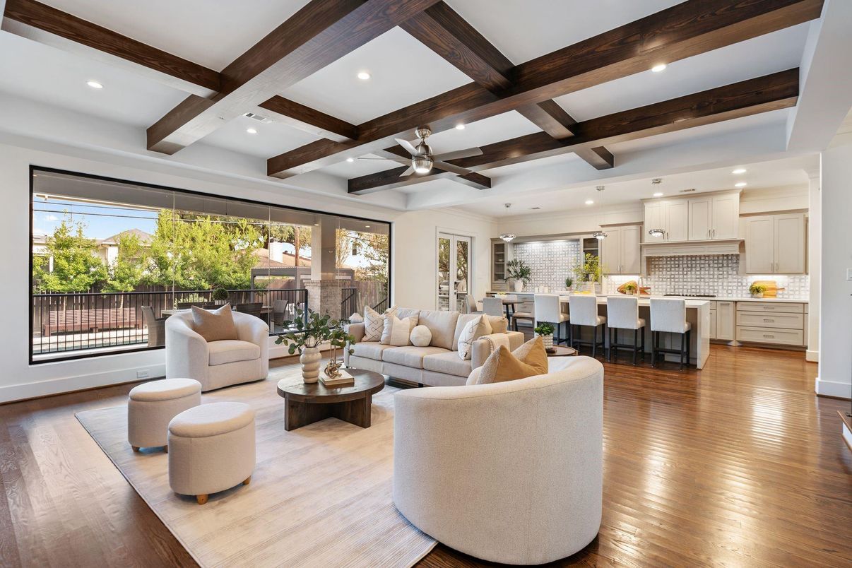 Interior, Kitchen, Living room, Recessed Lighting, Wooden Beams, Wood Texture Flooring