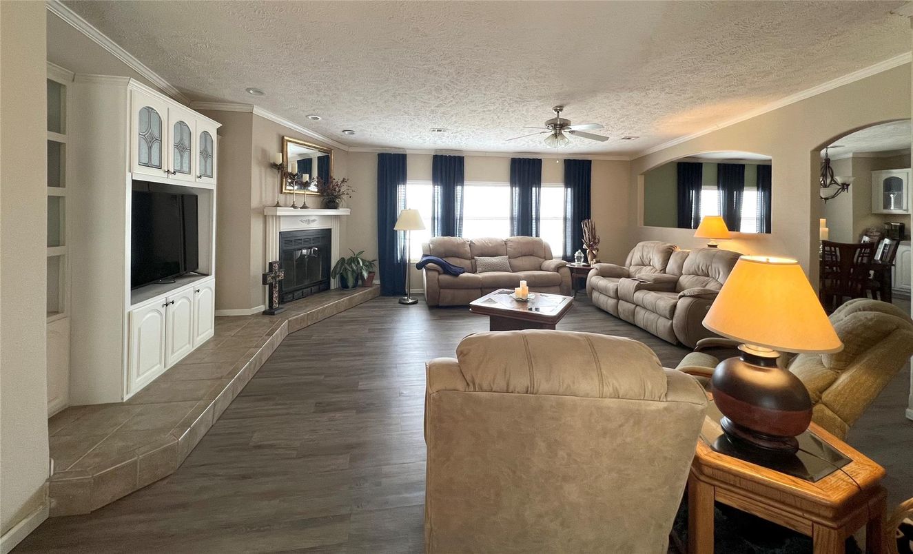 Fireplace, Interior, Living room, Recessed Lighting, Wood Texture Flooring