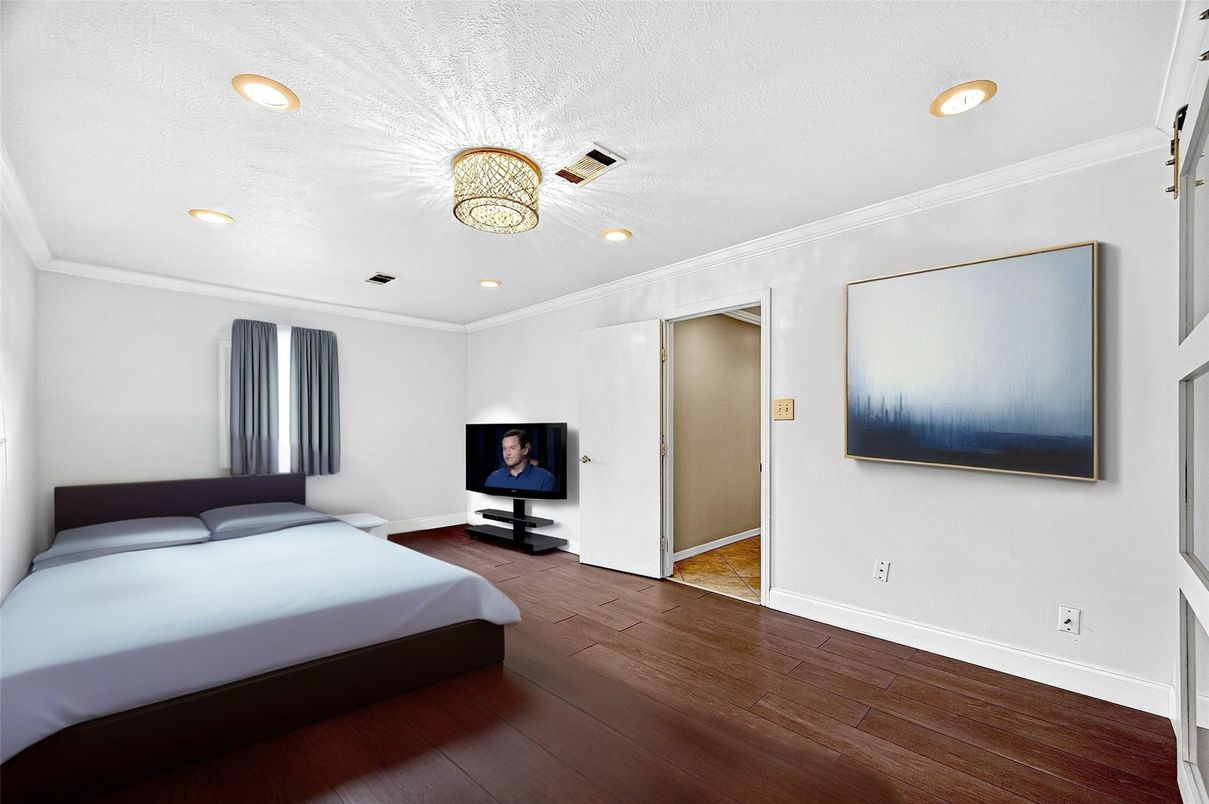 Bedroom, Interior, Recessed Lighting, Wood Texture Flooring