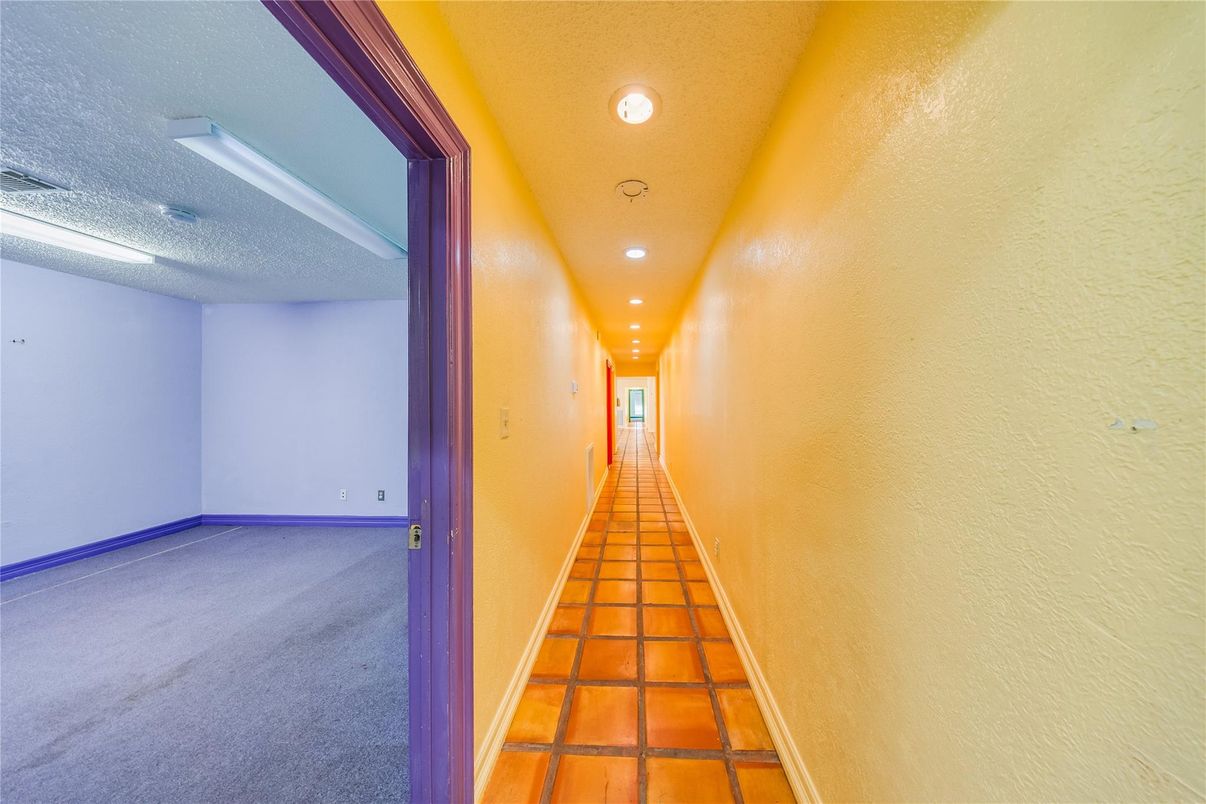 Interior, Recessed Lighting