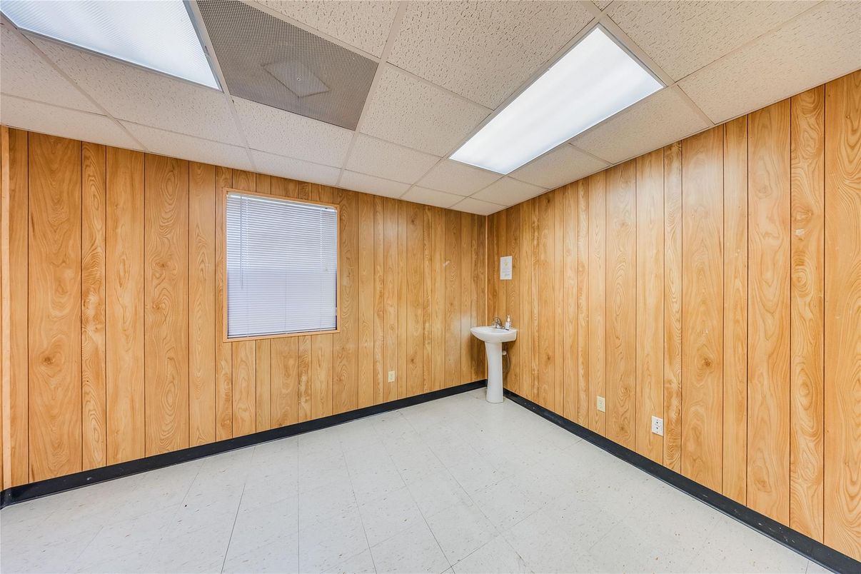 Empty room, Interior, Wooden Walls