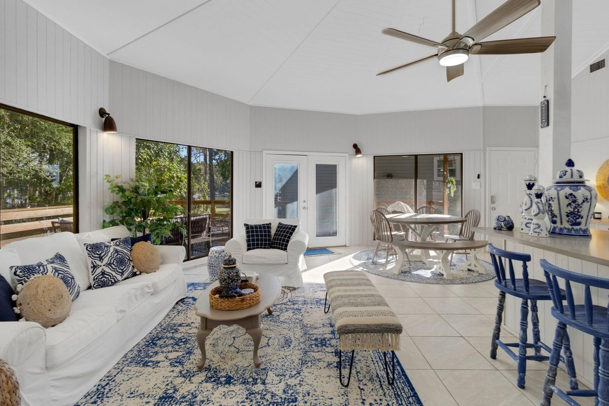 Interior, Living room