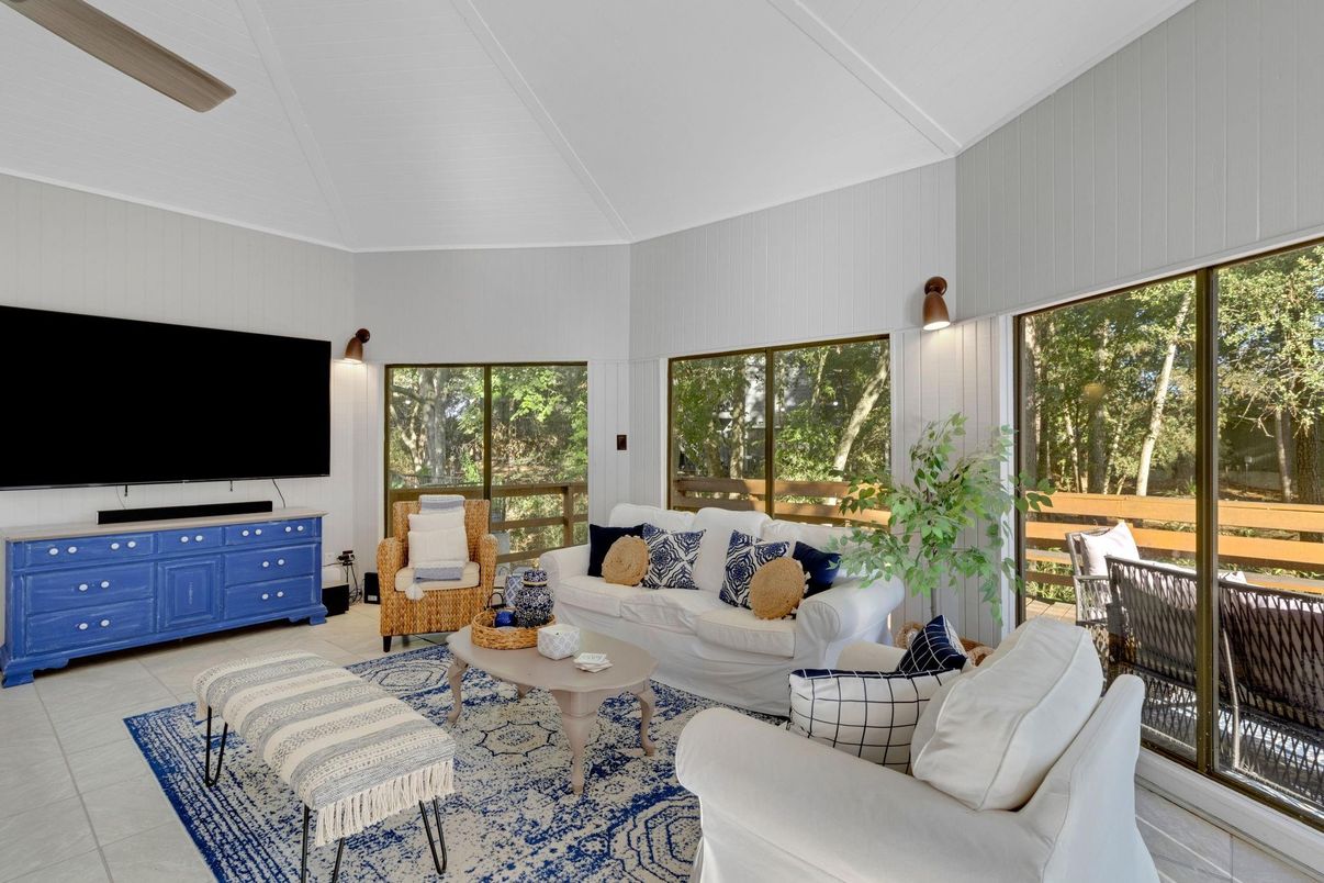 Interior, Living room, Sun Room