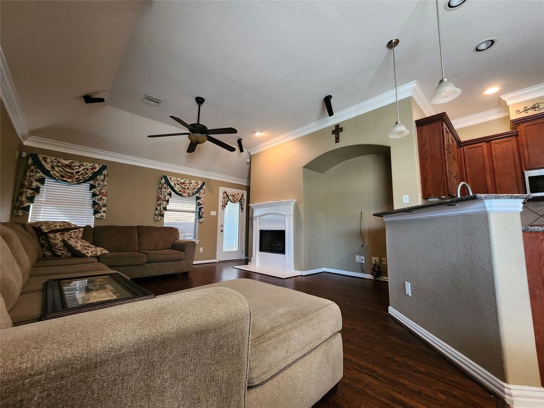 Fireplace, Interior, Kitchen, Living room, Pendant Lights, Recessed Lighting, Wood Texture Flooring