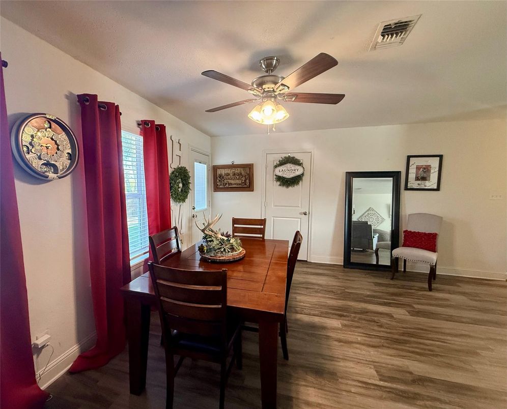 Dining room, Interior, Wood Texture Flooring