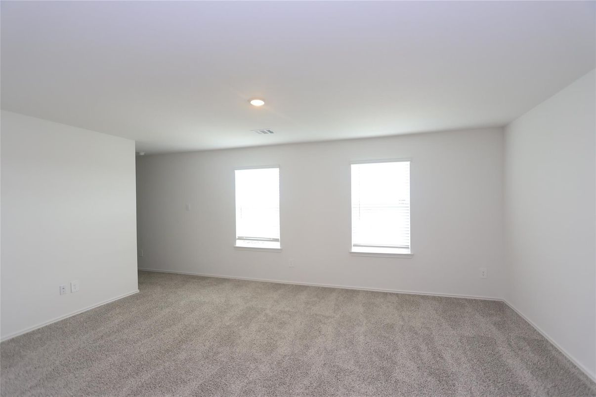 Empty room, Interior, Recessed Lighting