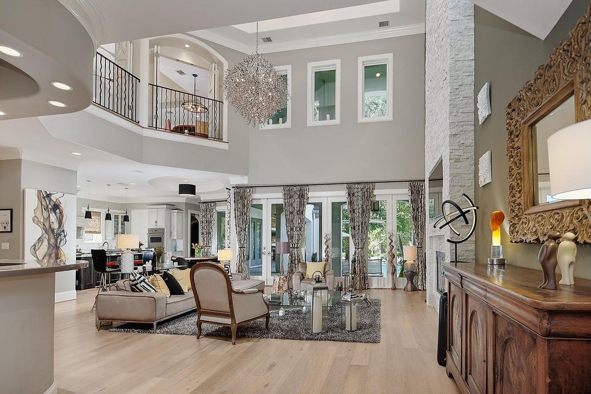 Chandelier, Dining room, Interior, Kitchen, Living room, Pendant Lights, Recessed Lighting, Wood Texture Flooring