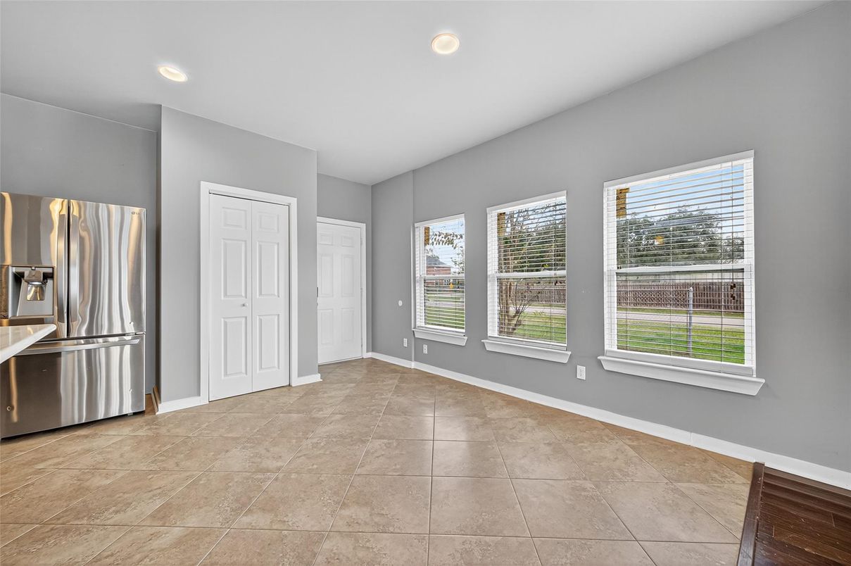 Empty room, Interior, Kitchen, Recessed Lighting, Stainless Steel Appliances