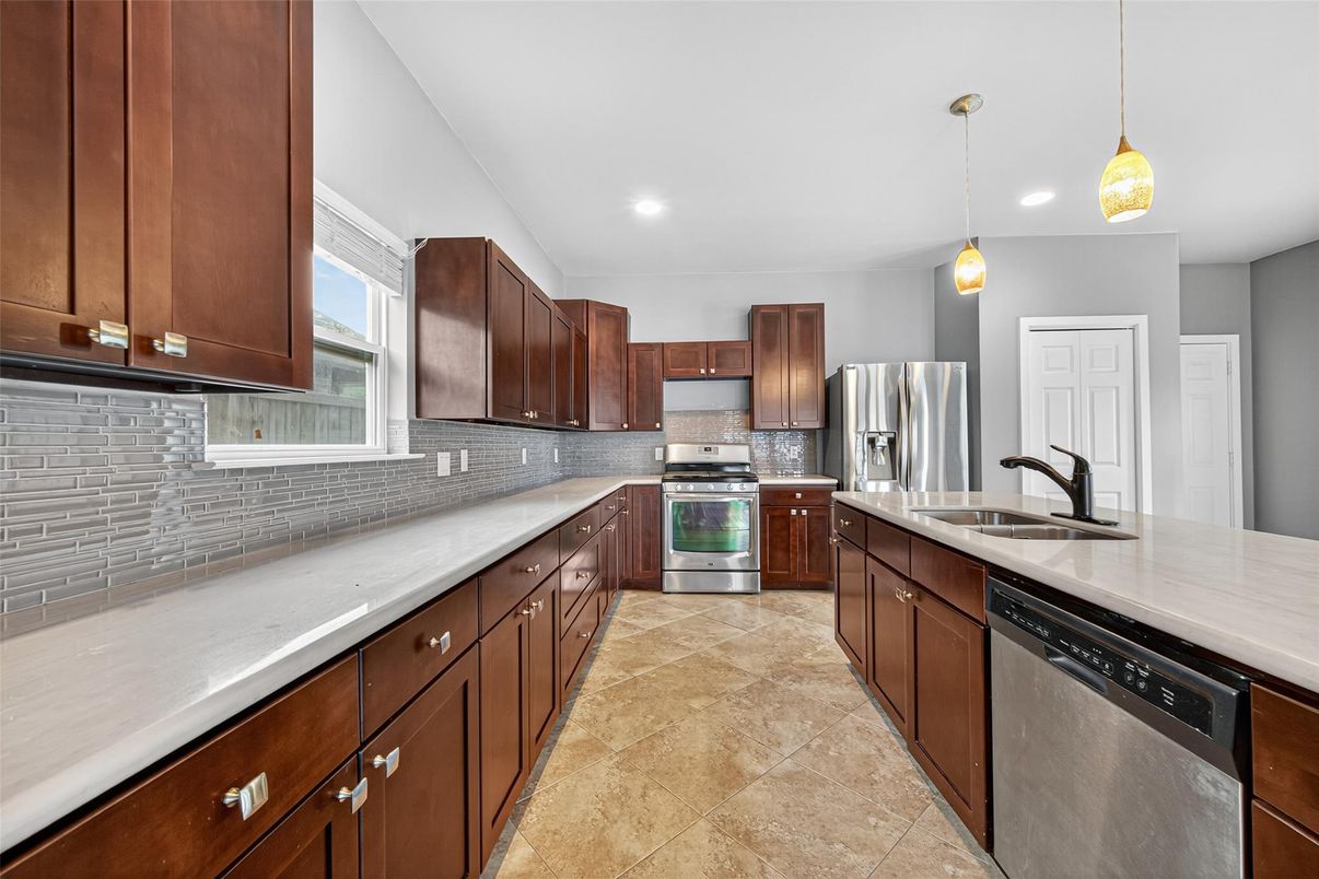 Interior, Kitchen, Pendant Lights, Recessed Lighting, Stainless Steel Appliances