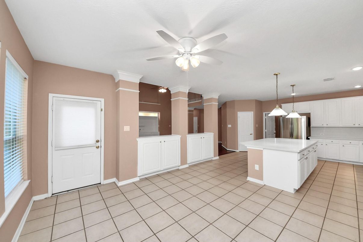 Interior, Kitchen, Pendant Lights, Recessed Lighting