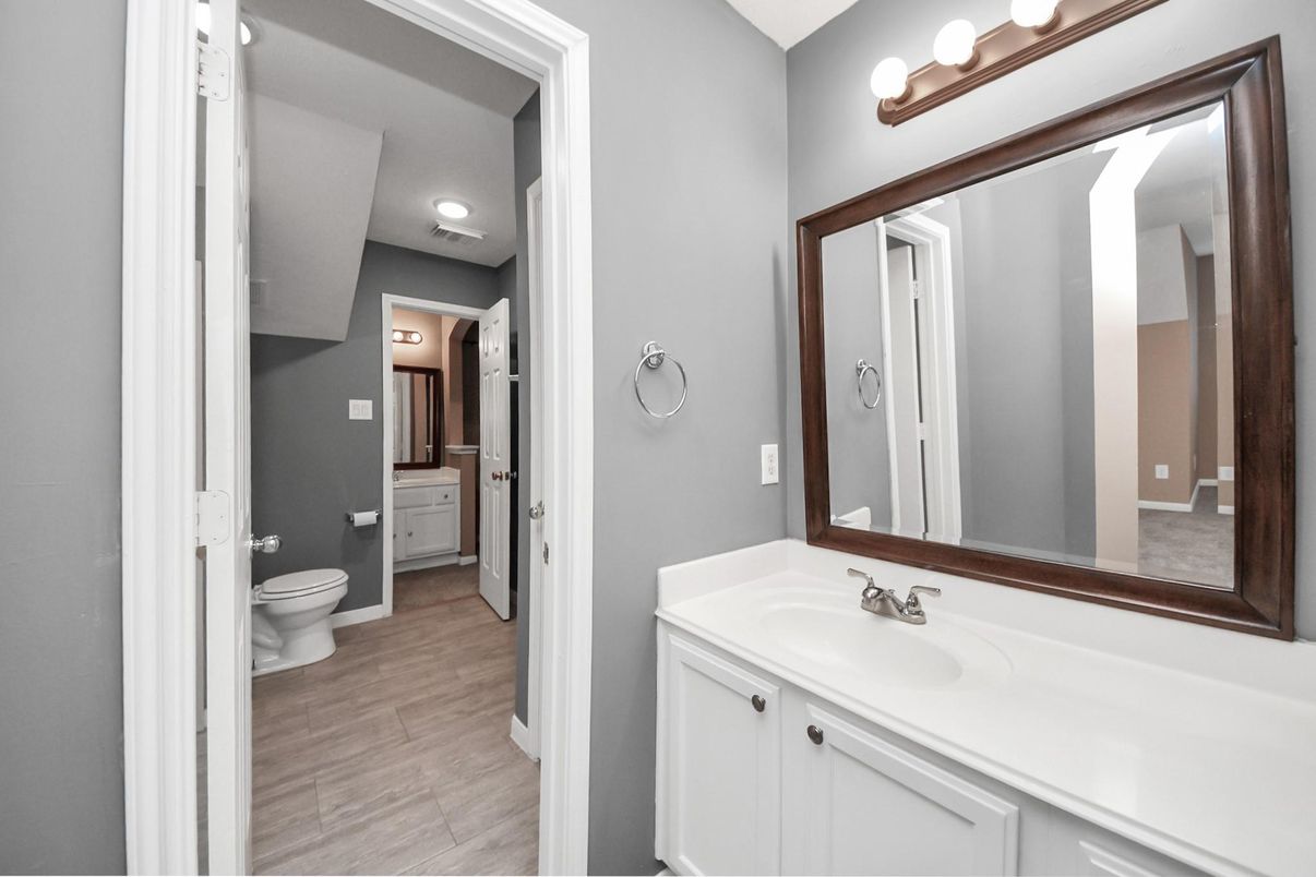 Bathroom, Dual Sink Vanities, Interior, Wood Texture Flooring