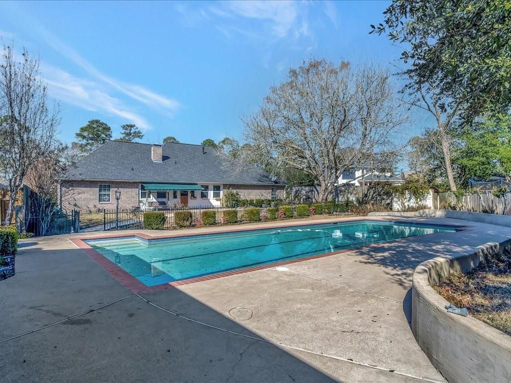 Backyard, Exterior, Pool