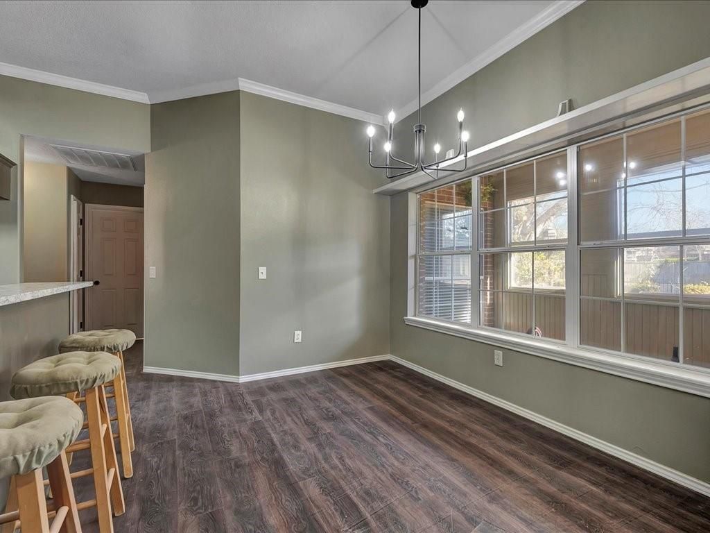 Chandelier, Empty room, Interior, Wood Texture Flooring
