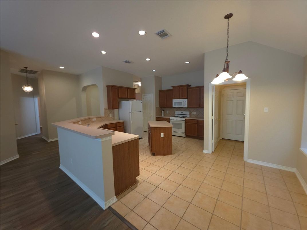 Interior, Kitchen, Pendant Lights, Recessed Lighting