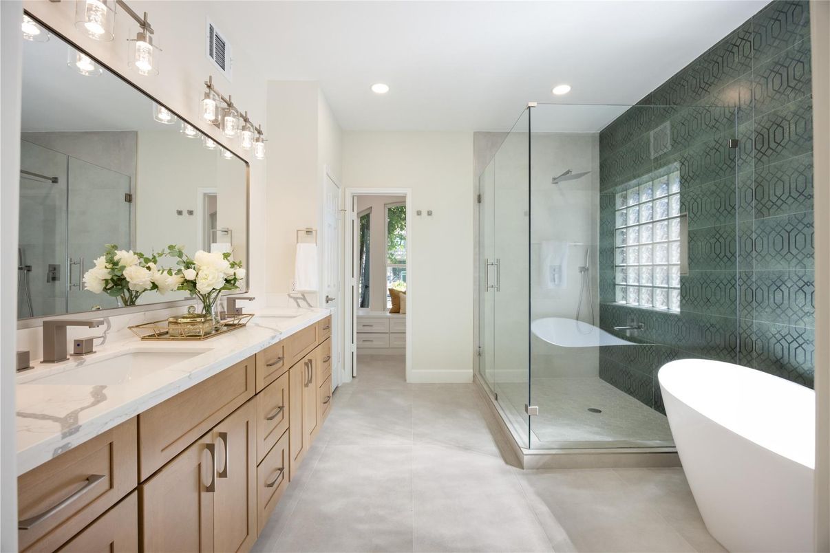 Bathroom, Dual Sink Vanities, Free Standing Baths, Glass Shower, Interior, Recessed Lighting