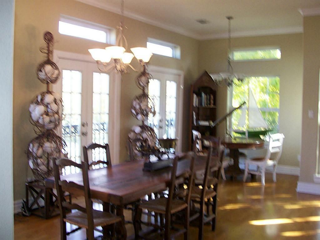 Chandelier, Dining room, Interior, Pendant Lights, Wood Texture Flooring
