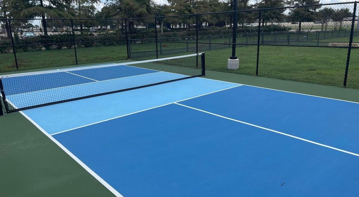 Exterior, Tennis Courts