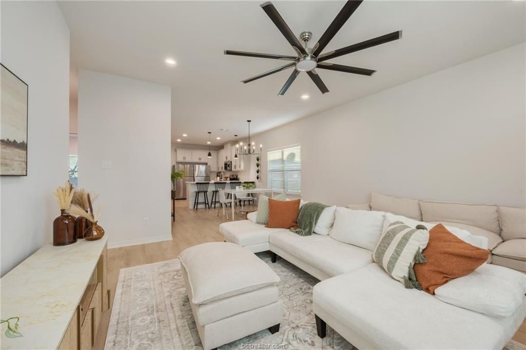 Interior, Kitchen, Living room, Pendant Lights, Recessed Lighting, Stainless Steel Appliances, Wood Texture Flooring