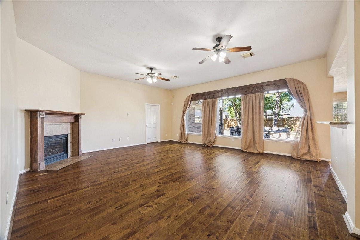 Empty room, Fireplace, Interior, Wood Texture Flooring