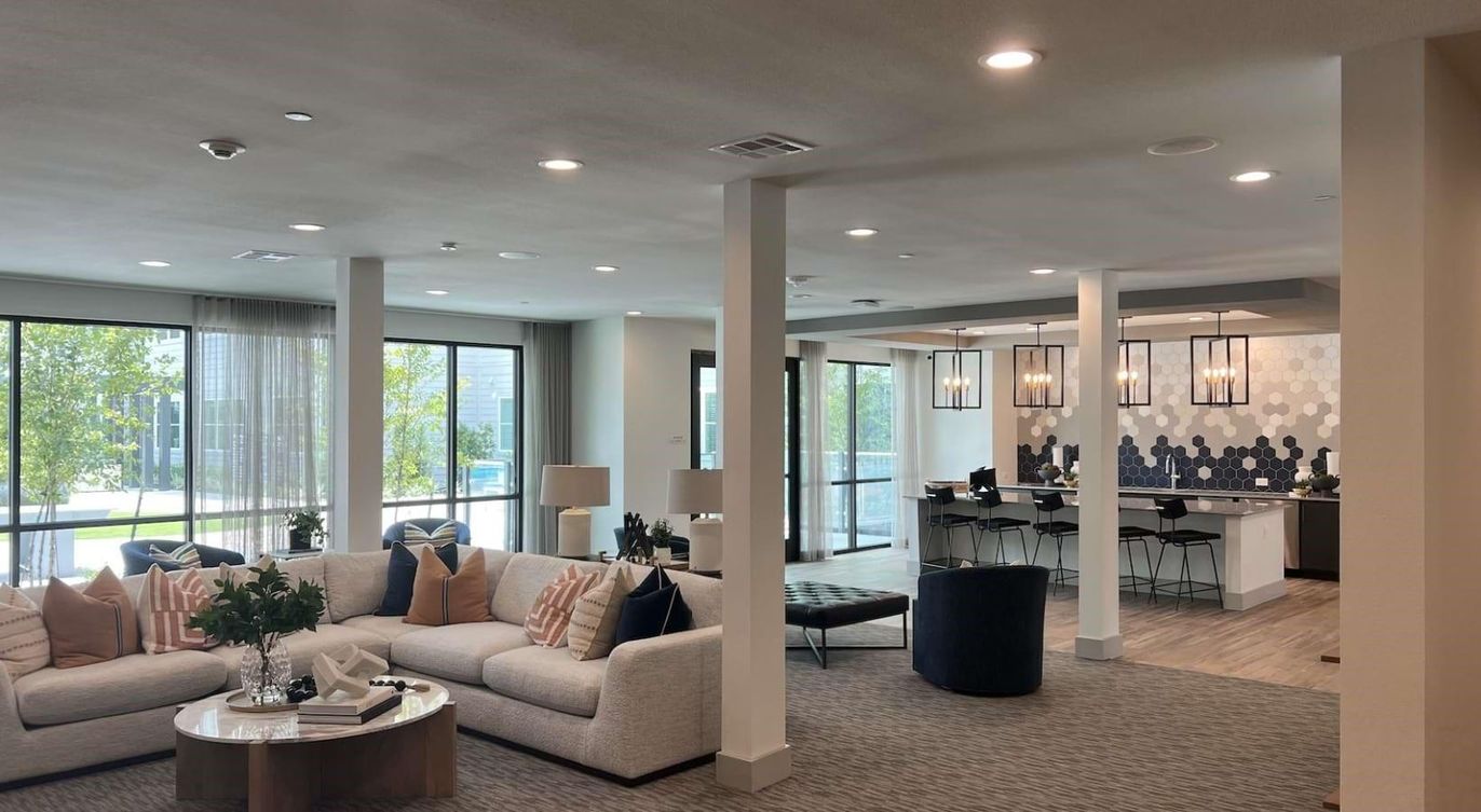 Interior, Living room, Pendant Lights, Recessed Lighting, Wood Texture Flooring