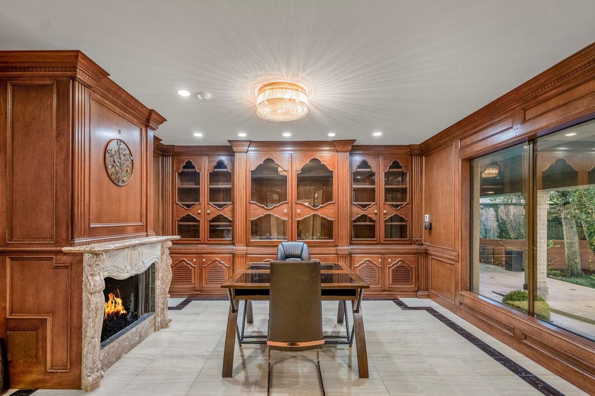 Chandelier, Dining room, Fireplace, Interior, Recessed Lighting, Wooden Walls