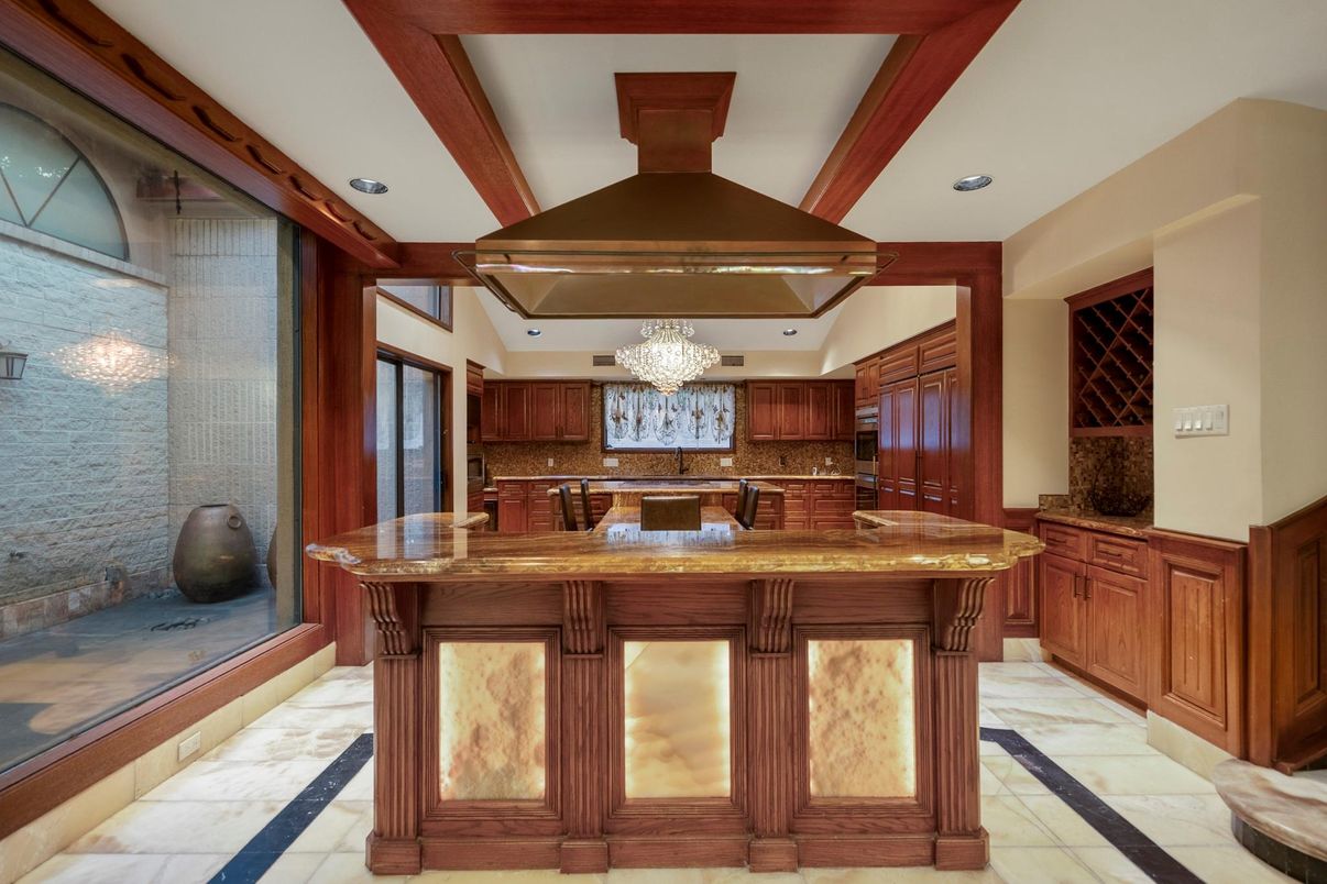 Chandelier, Interior, Kitchen, Marble, Recessed Lighting, Wooden Beams