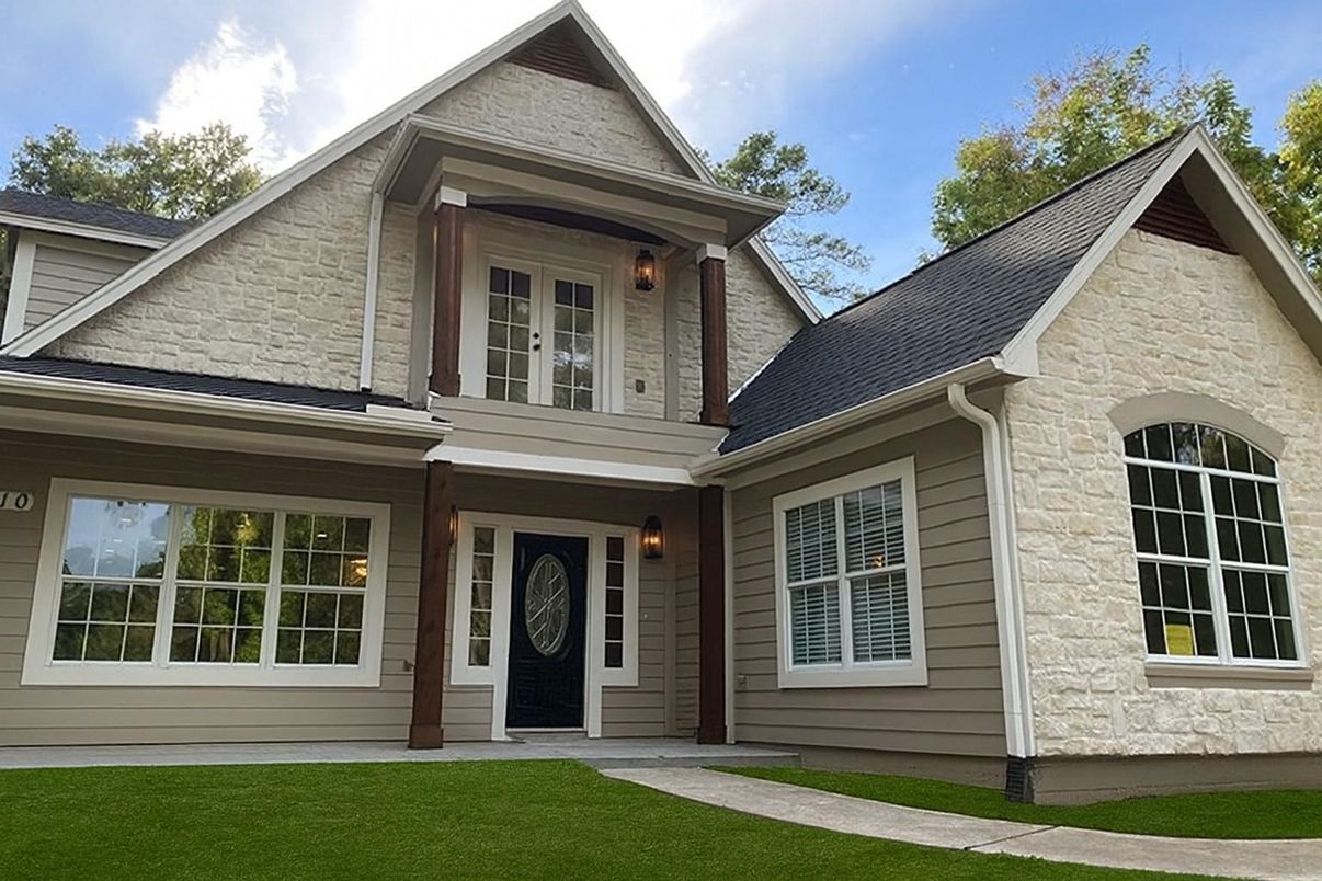 Exterior, Facade, Farmhouse