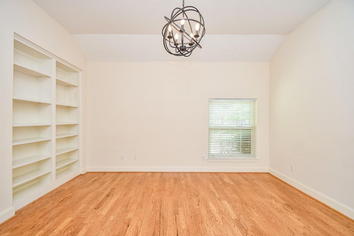 Chandelier, Empty room, Interior, Wood Texture Flooring