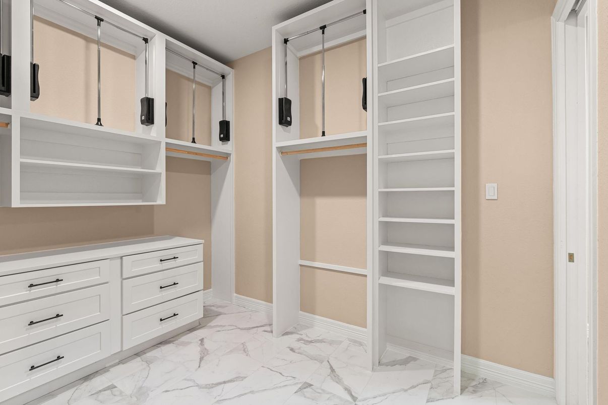 Interior, Marble, Walk-in Closets