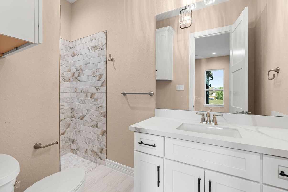 Bathroom, Interior, Marble, Recessed Lighting