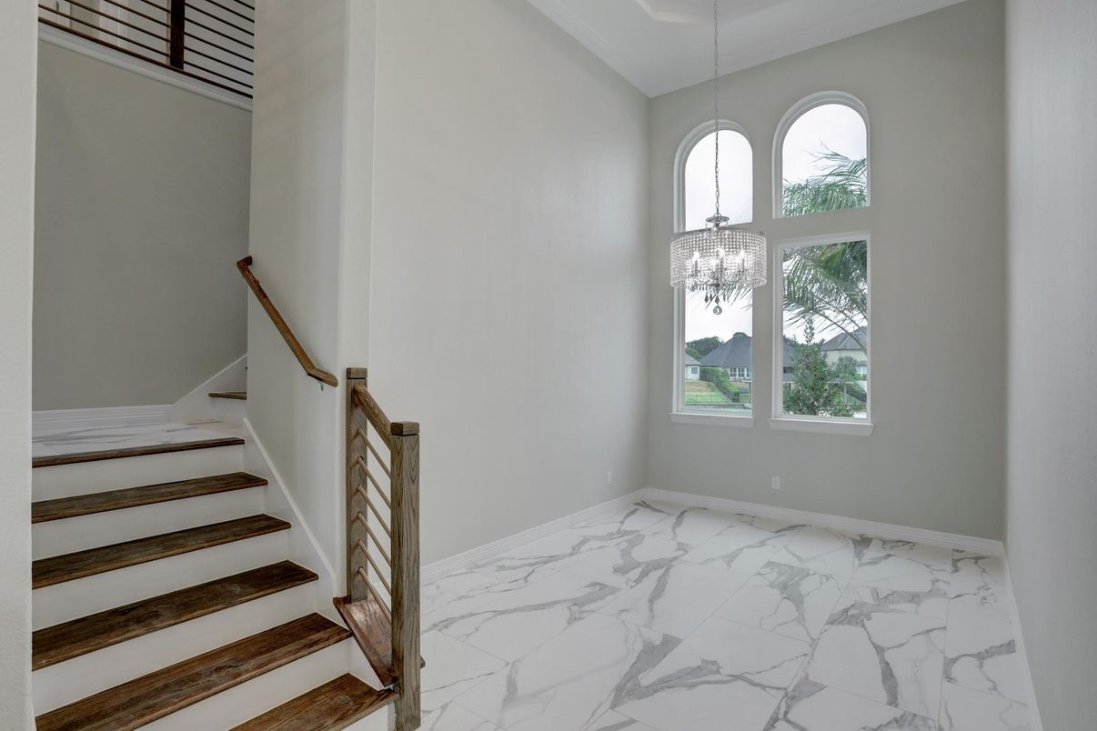Chandelier, Empty room, Interior, Marble