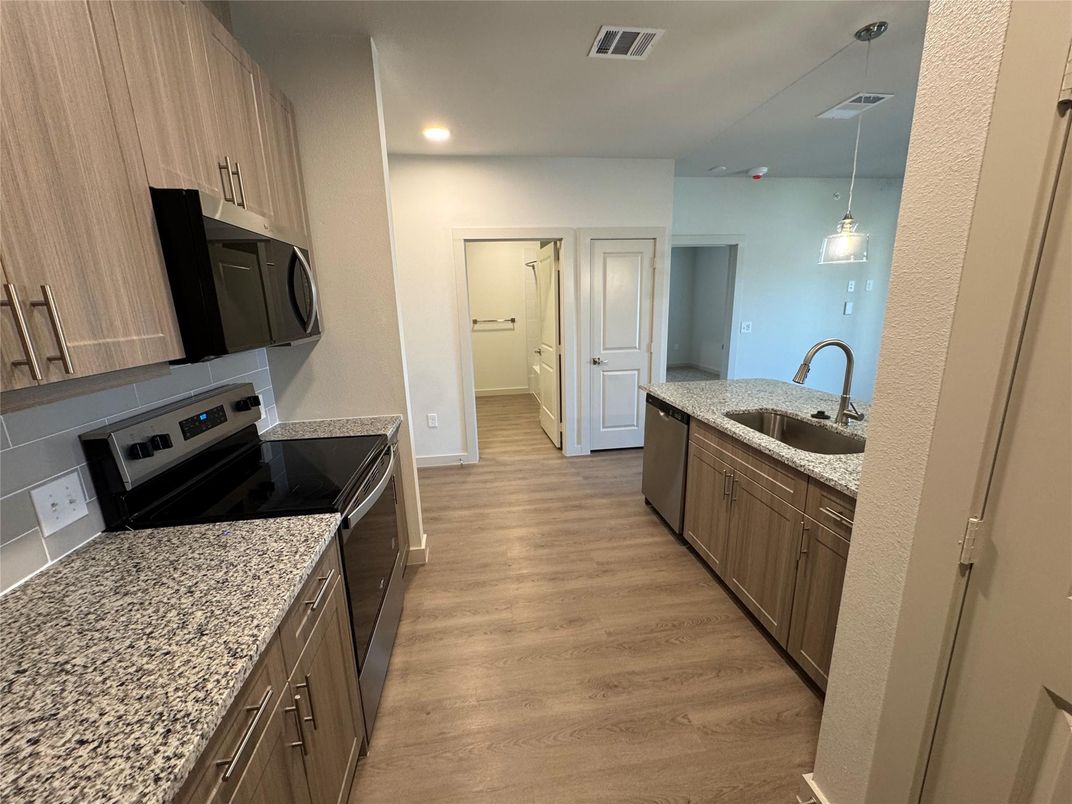 Interior, Kitchen, Pendant Lights, Recessed Lighting, Wood Texture Flooring