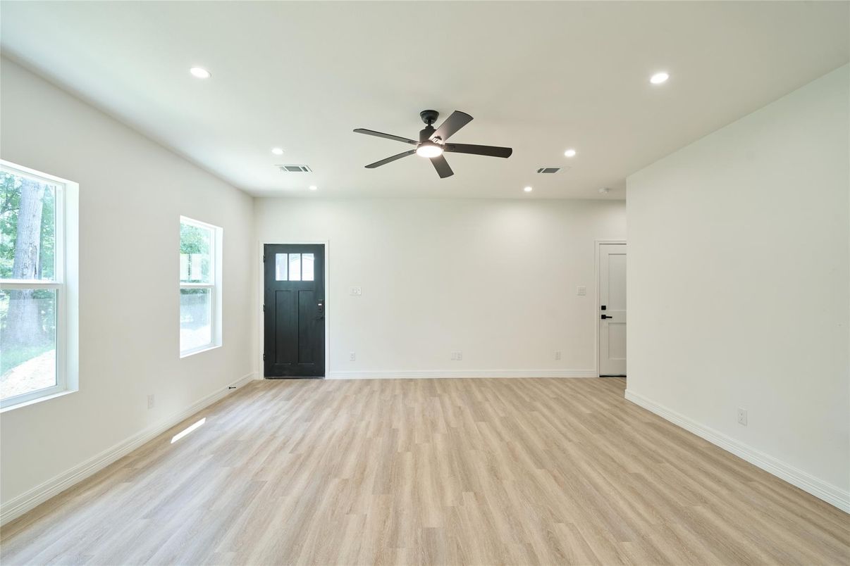 Empty room, Interior, Recessed Lighting, Wood Texture Flooring
