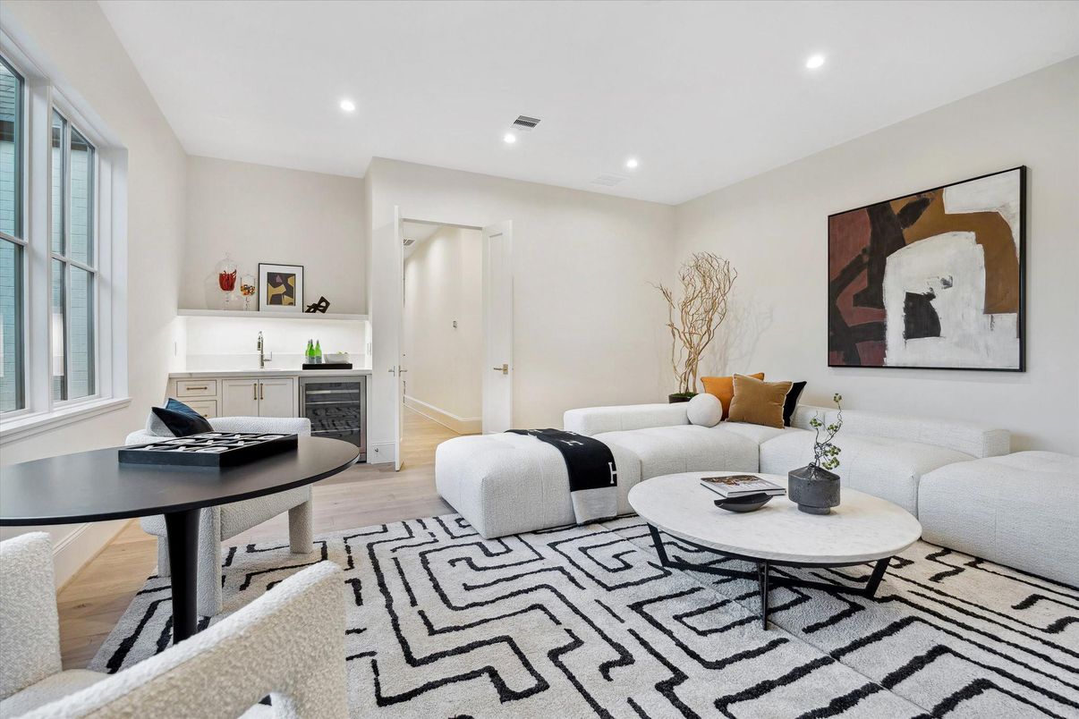 Interior, Living room, Recessed Lighting, Wood Texture Flooring