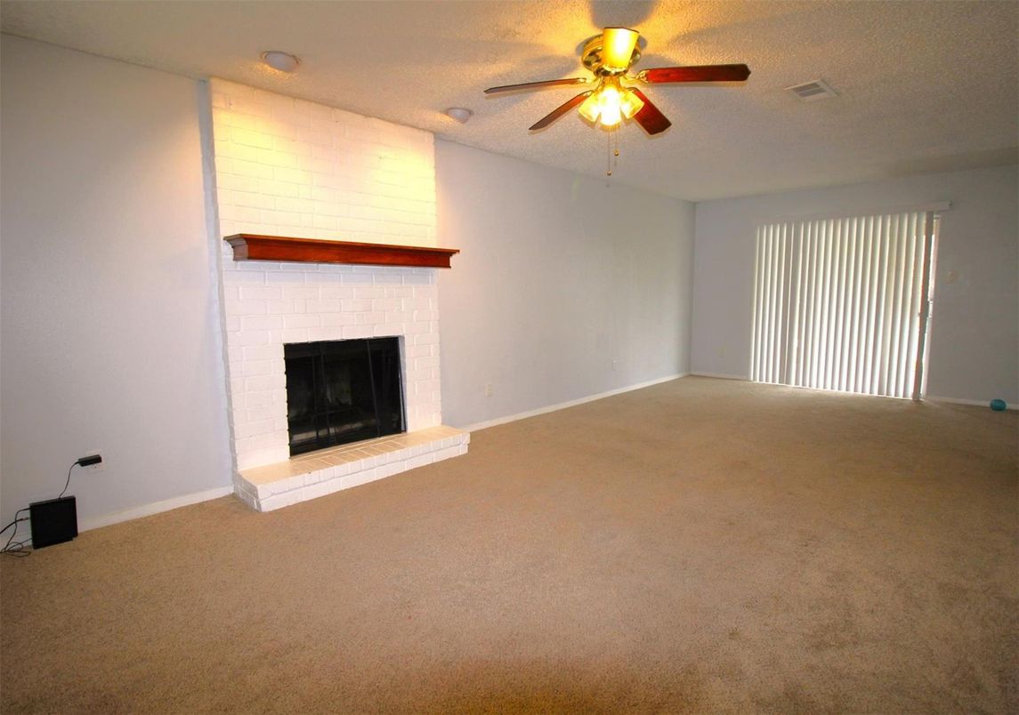 Empty room, Fireplace, Interior