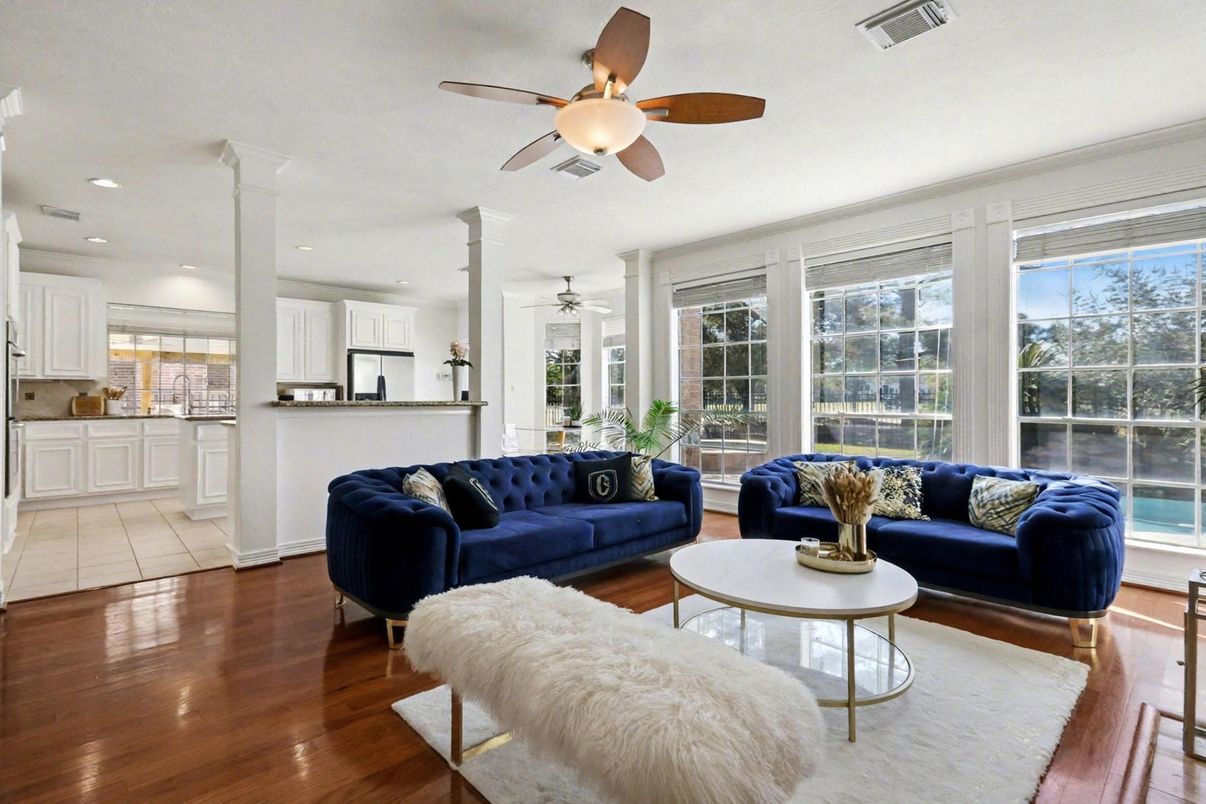 Interior, Kitchen, Living room, Recessed Lighting, Wood Texture Flooring