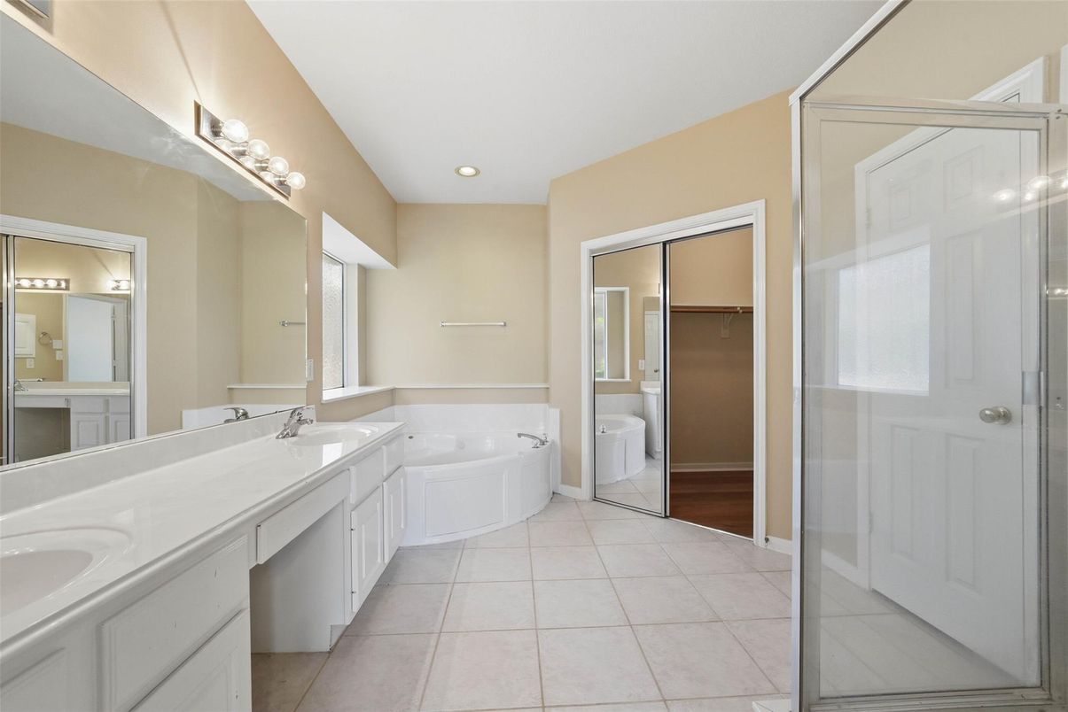 Bathroom, Dual Sink Vanities, Glass Shower, Interior, Recessed Lighting