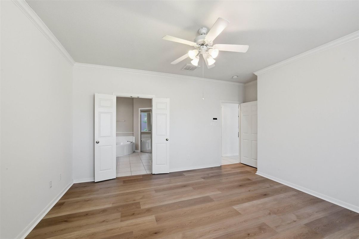 Bathroom, Empty room, Interior, Wood Texture Flooring