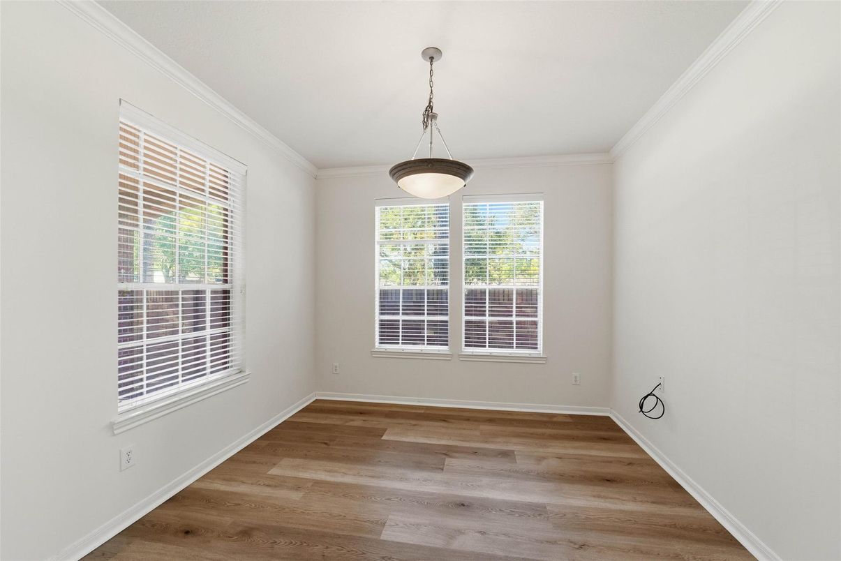 Empty room, Interior, Pendant Lights, Wood Texture Flooring