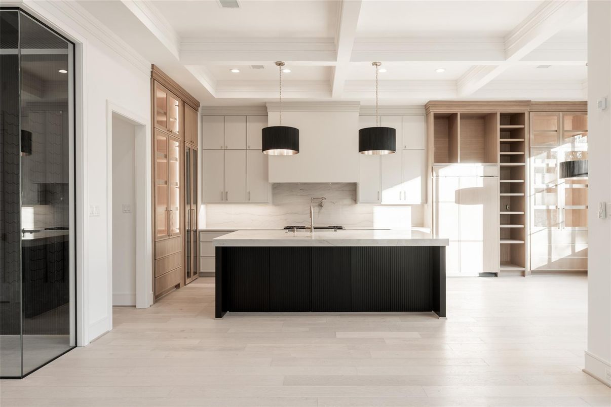 Interior, Kitchen, Pendant Lights, Recessed Lighting, Wood Texture Flooring