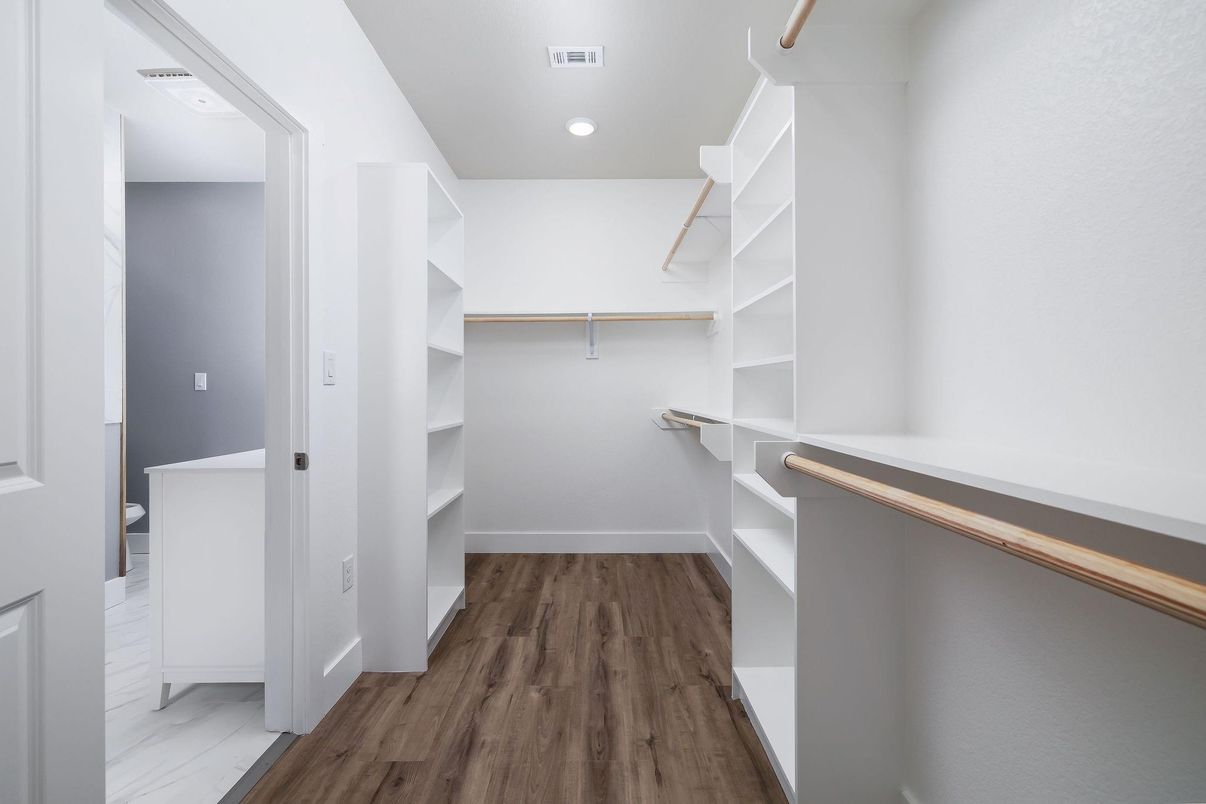 Interior, Recessed Lighting, Walk-in Closets, Wood Texture Flooring