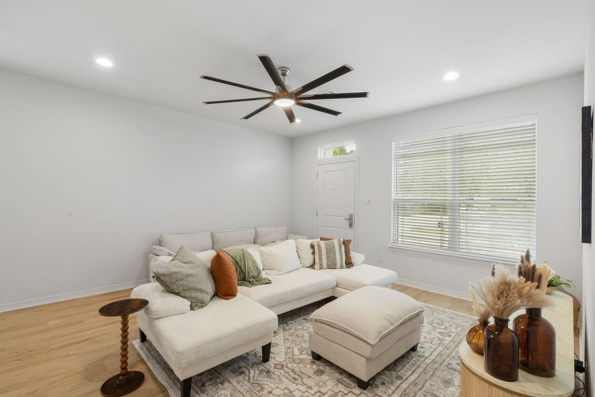 Interior, Living room, Recessed Lighting, Wood Texture Flooring