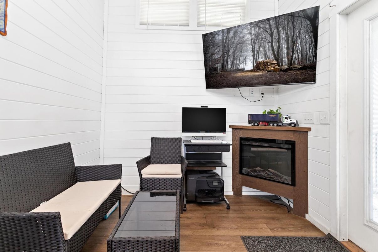 Fireplace, Home Office, Interior, Wood Texture Flooring