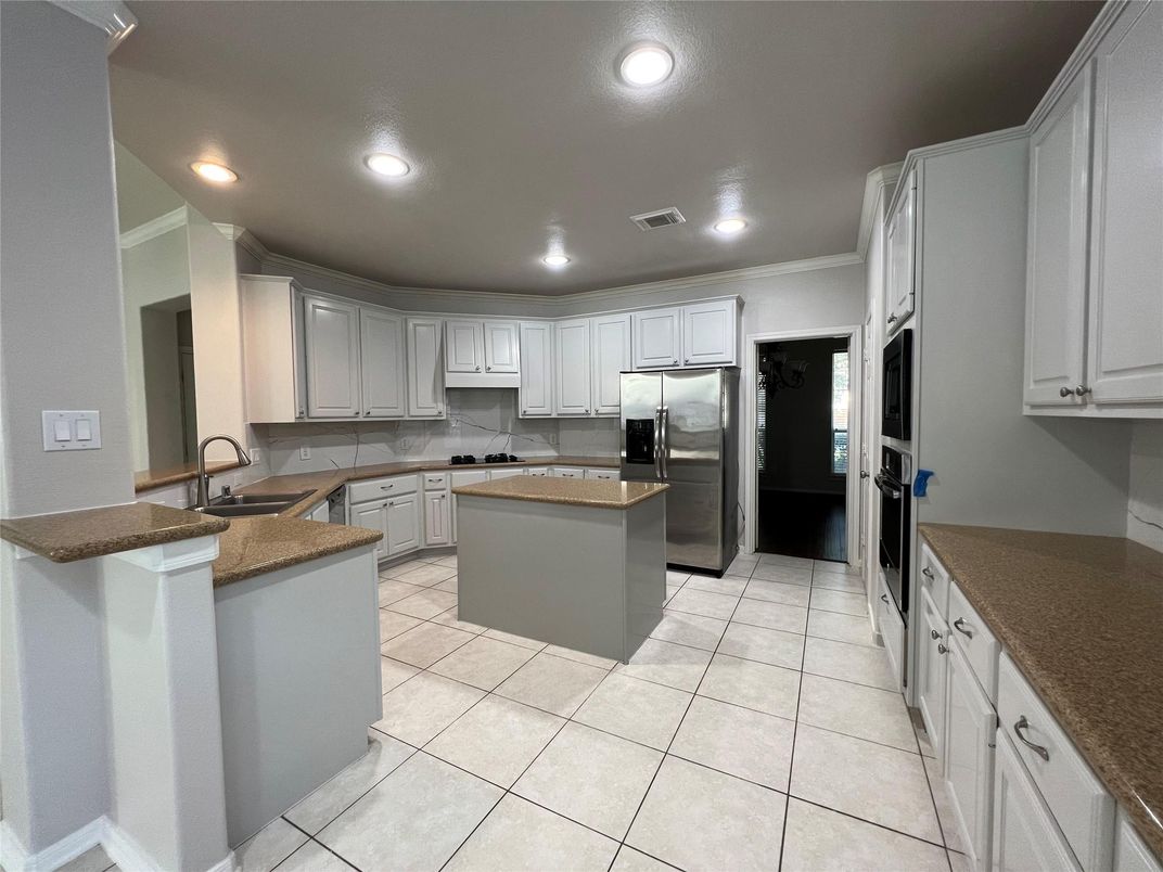 Interior, Kitchen, Recessed Lighting