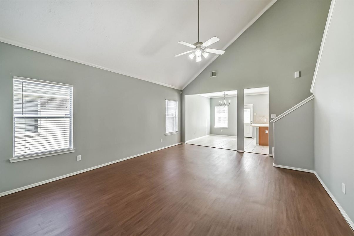 Empty room, Interior, Pendant Lights, Wood Texture Flooring